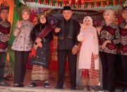 Meriah Pentas Seni Anak Nagari Simanau