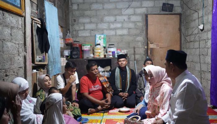 Melalui Dana Aspirasi Athari, Epyardi dan Emiko Janjikan Bedah Rumah Korban Tambang Longsor