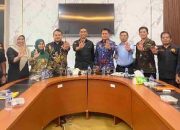 Pemkab Solok dan KPK RI Gelar Rapat Koordinasi MCP 2024 serta Penyerahan PSU Senilai Rp. 2 Miliar
