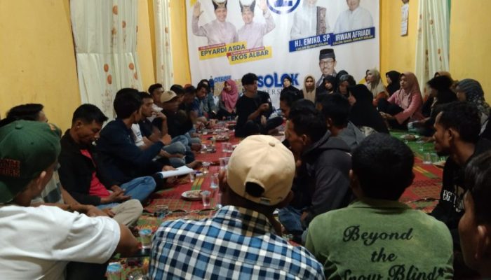 02 Kembali Menggelegar di Muaro Paneh, Emak-emak: Kapan Lagi Perempuan Jadi Pemimpin