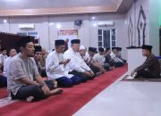 Wawan Syafriandi Da’i Muda Solok Imami Wali Kota Solok Sholat Subuh Berjamaah di  Masjid Babussalam