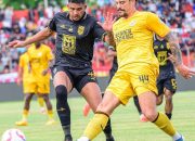 Dramatis! Semen Padang Berbagi Poin dengan Malut United di Tengah Drama Kartu Merah