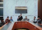 Tingkatkan Kualitas Pendidikan, Wabup H. Candra Adakan Pertemuan dengan Guru Bermasalah