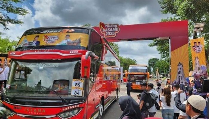 Dasco dan Andre Rosiade Lepas 5.000 Pemudik dalam Program ‘Pulang Basamo 2025’ Gelombang Pertama
