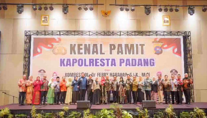AKBP Apri Wibowo Resmi Menjabat Kapolresta Padang, Wakil Bupati Solok Sampaikan Dukungan