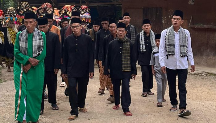 Maanta Baban, Tradisi Lebaran yang Tetap Teguh Dijaga Masyarakat Nagari Aia Luo di Tengah Gempuran Modernisasi