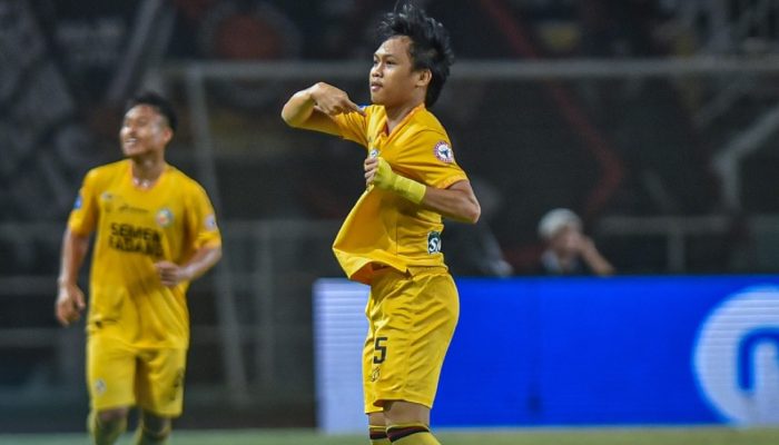 Semen Padang Kejutkan Persija Jakarta dengan Kemenangan 2-0 di Liga 1