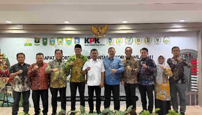 Bupati Solok Jon Firman Pandu Tegaskan Perang Terhadap Korupsi di Rapat Koordinasi KPK RI