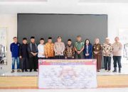 Wujudkan Pemerintahan Bersih, Pemkab dan Polres Solok Teken Komitmen Bersama Zona Integritas Menuju WBK dan WBBM 2025