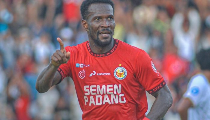 Semen Padang FC Menang Dramatis atas Madura United, Kabau Sirah Keluar dari Zona Degradasi