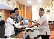 Wakil Bupati Solok Hadiri Rapat Paripurna DPRD Dalam Rangka Penyampaian Laporan Reses Masa Sidang II tahun 2024/2025 dan Pembukaan Masa Sidang III tahun 2024/2025