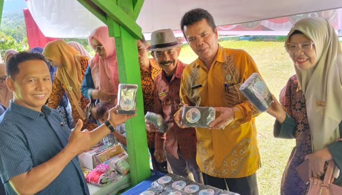 SMP Negeri 9 Kubung Gelar Panen Karya & Pentas Seni P5 Secara Meriah