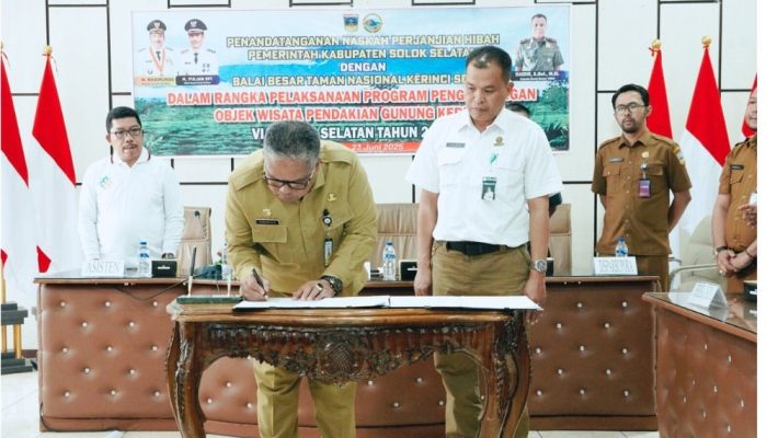 Solok Selatan Genjot Pengembangan Jalur Pendakian Gunung Kerinci, Tetap di Bawah Pengelolaan TNKS
