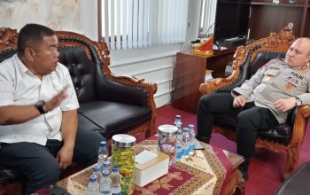 Host Tendang Bebas Hafiz Ucapkan Selamat Ulang Tahun ke-40 kepada Kapolres Solok AKBP Agung Pranajaya, S.I.K