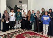 DR. H. Hardinalis Kobal, SE., MM Pimpin Travel Umroh dan Haji “Safa Zamzam” di Solok