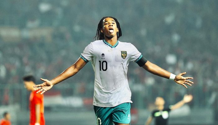 Ronaldo Kwateh Resmi Bergabung dengan Semen Padang FC untuk Liga 1 2025/2026