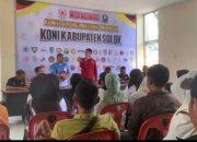 Ketua KONI dan FORKI Kabupaten Solok Resmi Lepas Kontingen Silat ke Ajang Internasional di Sumatera Utara