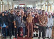 Anggota DPR RI Andre Rosiade Salurkan Beasiswa PIP untuk Pelajar di Lembah Gumanti