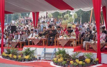 Pawai Alegoris HUT RI ke-80 di Arosuka: Ribuan Warga Kabupaten Solok Tumpah Ruah Meriahkan Perayaan