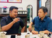 Putra Sariak Alahan Tigo Berbincang Santai dan Bertukar Gagasan dengan Akademisi Jepang