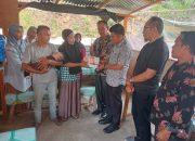 Tim Peduli Stunting Kunjungi Dua Anak Bersama Orang Tua Asuh di Tanjung Balik