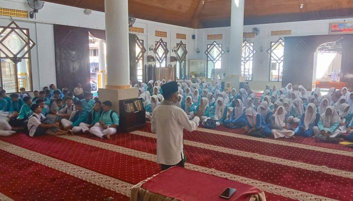 SMAN 1 Lembang Jaya Gelar Wirid Kolaborasi, Hadirkan Da’i Muda untuk Penguatan Karakter Siswa