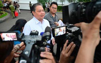 Presiden Prabowo Pimpin Rapat Terbatas, Bahas Stabilitas dan Stimulus Ekonomi