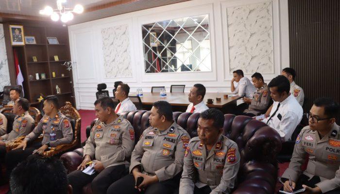 Kapolres Solok Berikan Edukasi Agen Kehumasan Polri kepada PJU, Dorong Optimalisasi Respon Publik