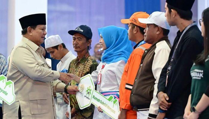 Presiden Prabowo Resmikan Akad Massal 26 Ribu KPR FLPP, Bukti Negara Hadir untuk Rakyat Kecil