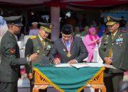 Bupati Solok Terima Penghargaan pada Peringatan HUT TNI ke-80