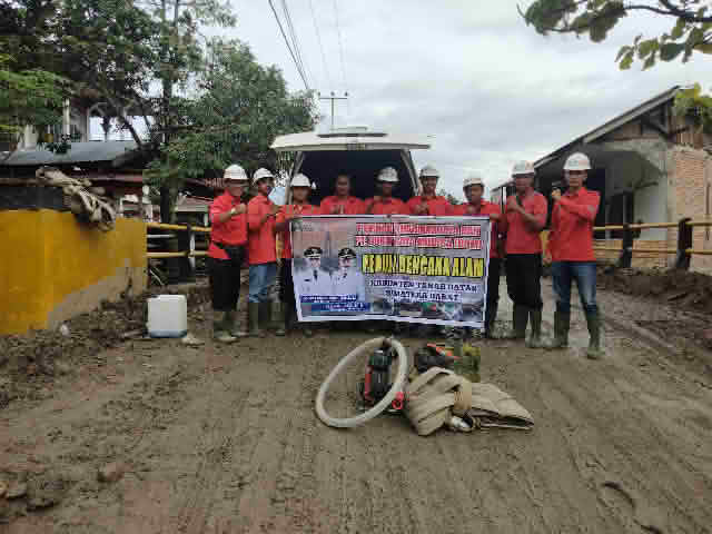 PT BRM Turun Tangan Bantu Korban Banjir Bandang di Guguak Malalo