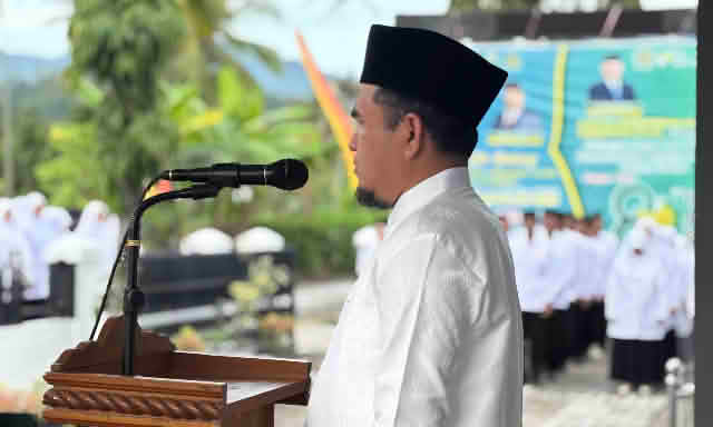 Wabup Candra Pimpin Upacara Hari Amal Bakti Kementerian Agama ke-80 di Kabupaten Solok