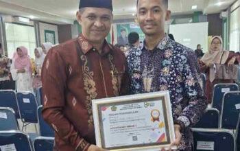 Operator PD Pontren Kemenag Kota Solok Raih Peringkat Terbaik 2 Pemutakhiran Data EMIS