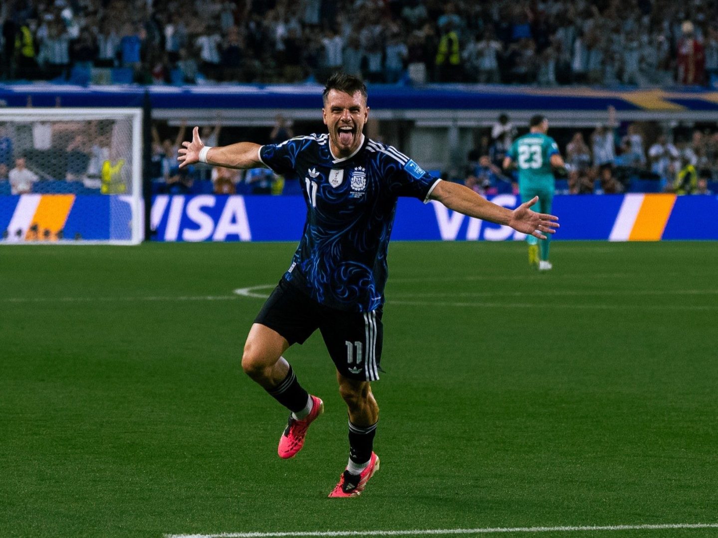 Sihir Messi Bawa Argentina Depak Inggris dari Semifinal