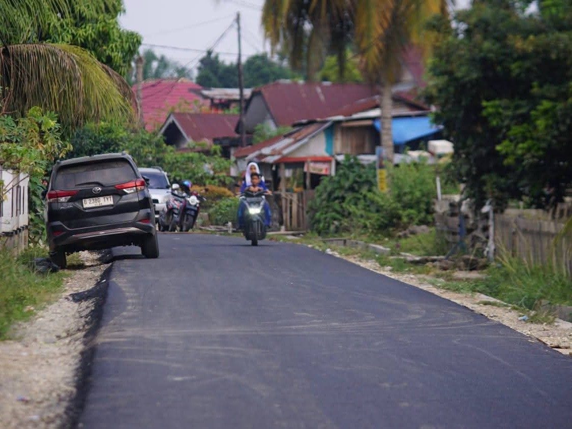 Warga Apresiasi Perbaikan Jalan di Belakang Eks RSUD Sungai Dareh