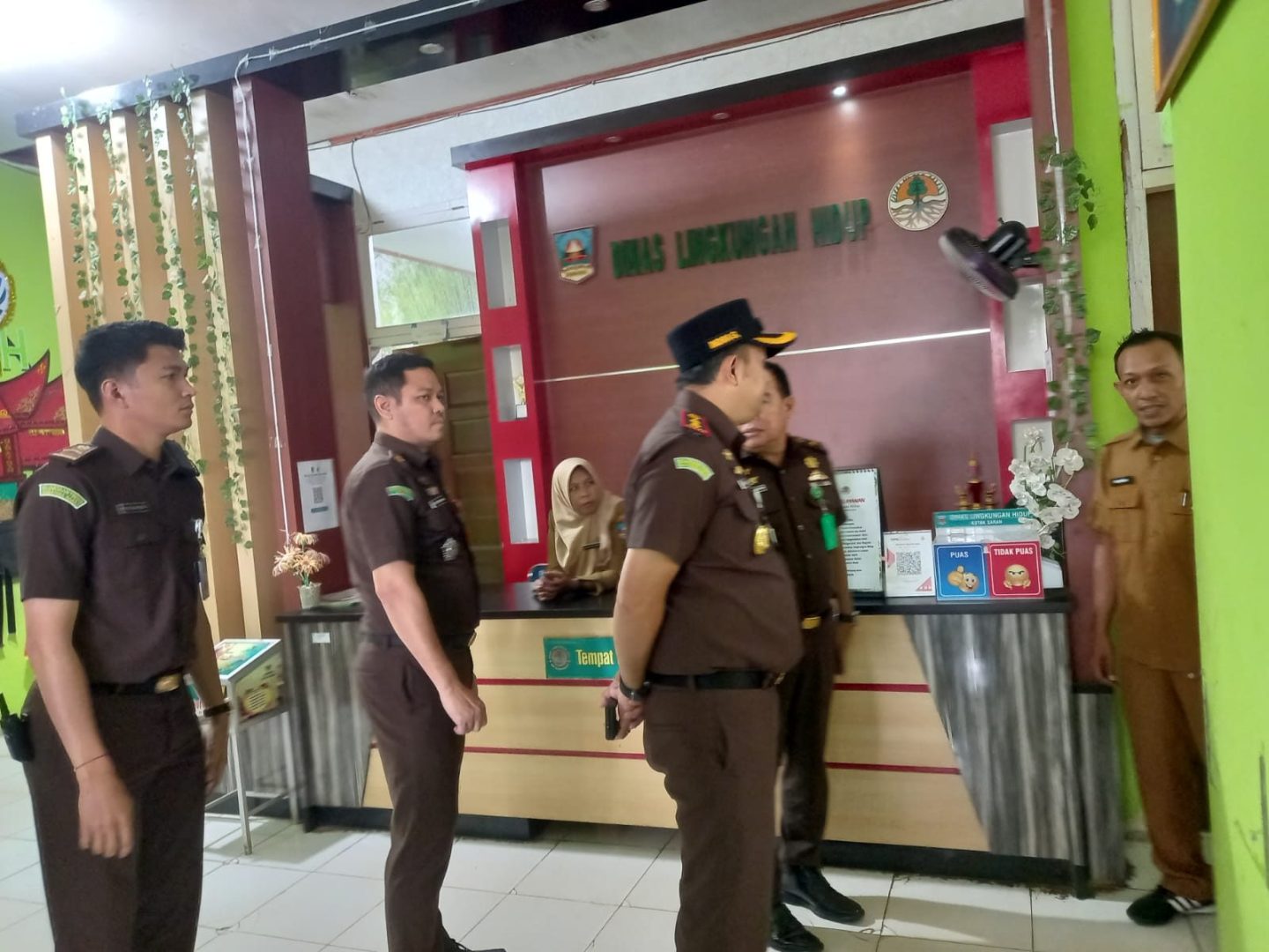 Dugaan SPJ Fiktif BBM DLH Dharmasraya, Kejari Sita Dokumen dan Barang Bukti Elektronik