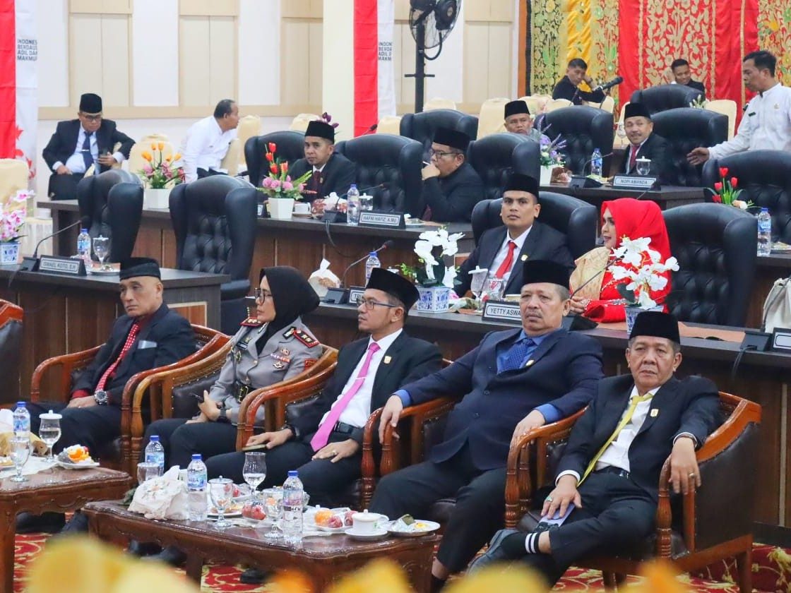 DPRD Kabupaten Solok Tindak Lanjuti Pedoman HUT ke-81 Kemerdekaan RI, Dengarkan Pidato Presiden Prabowo Subianto