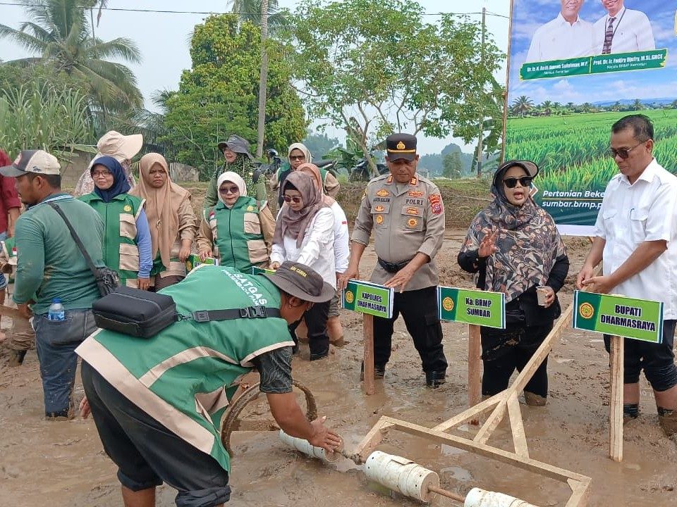 Polres Dharmasraya Ikut Dorong Gerakan Tanam PM-AAS Menuju 26.750 Hektare