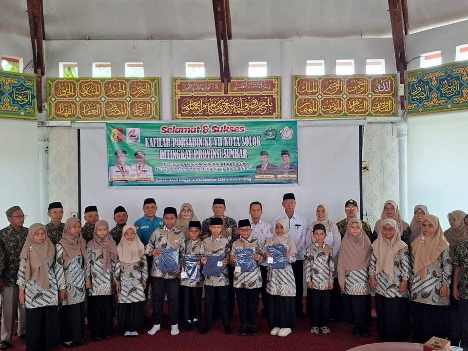 Kontingen Kota Solok Resmi Dilepas Menuju Porsadin Tingkat Provinsi Sumbar ke-VII