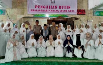 Polres Solok Kota Gelar Binrohtal, Hadirkan Ustadz Wawan Syafriandi, S.Pd., Guru MAN 2 Solok Singkarak