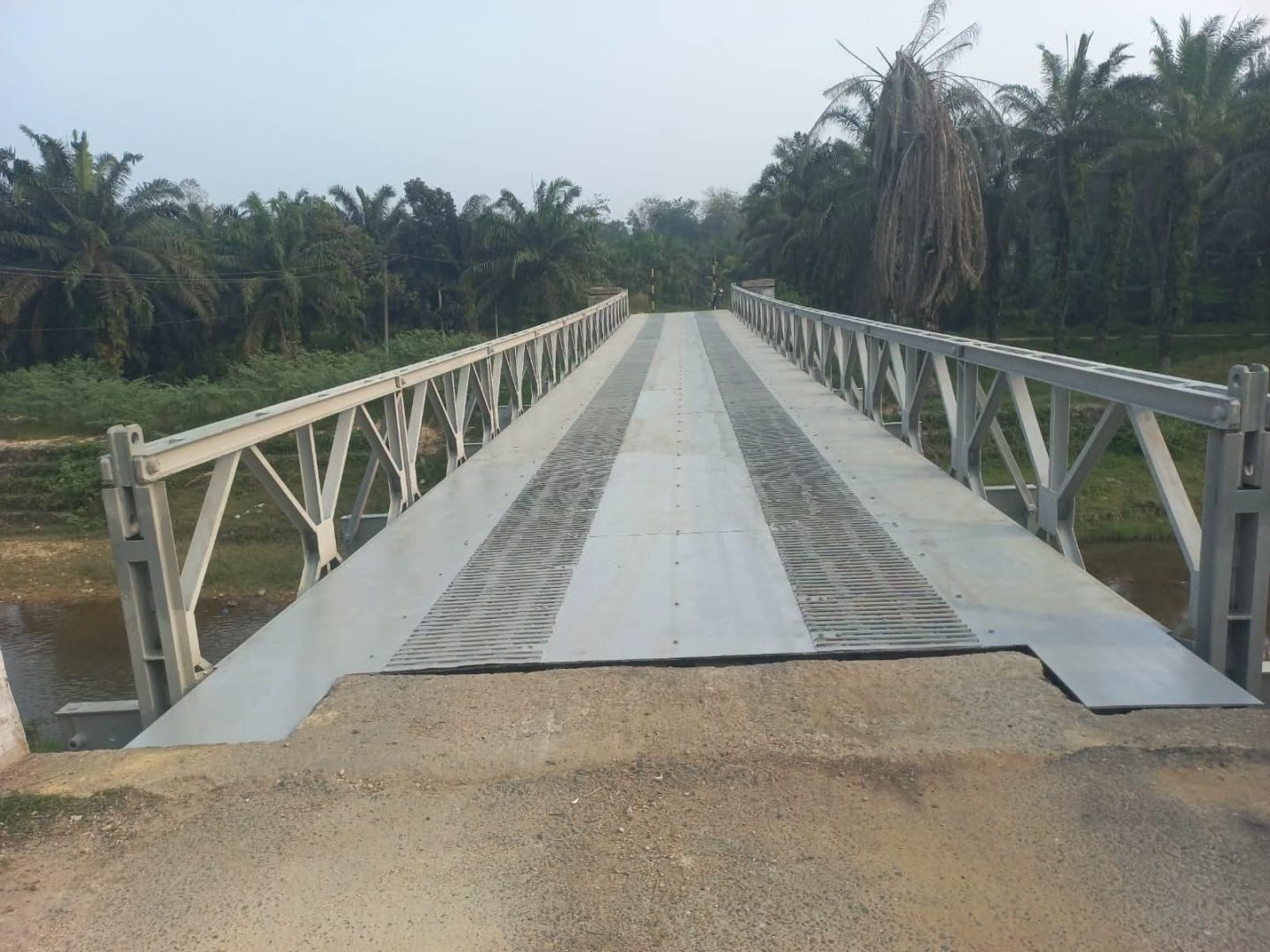 Dua Jembatan di Timpeh Kini Berlantai Baja, Respons Annisa Tuai Apresiasi
