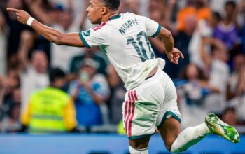 Real Madrid Menang Tipis atas Villarreal, Kartu Merah Vinícius Jadi Sorotan