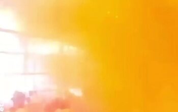 Serangan Hantam Bandara Riyadh, Jemaah Berlarian Menyelamatkan Diri