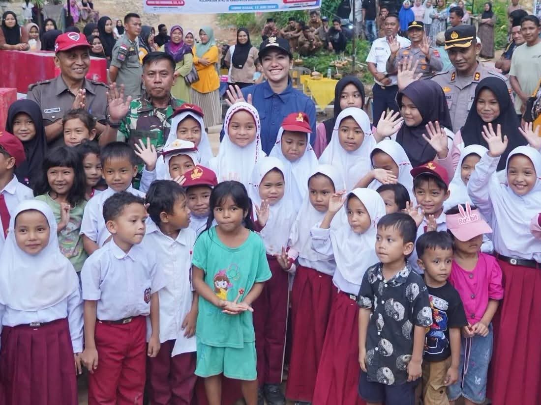 Kualitas Udara Tidak Sehat, Bupati Annisa Suci Ramadhani Alihkan Belajar Siswa ke Rumah